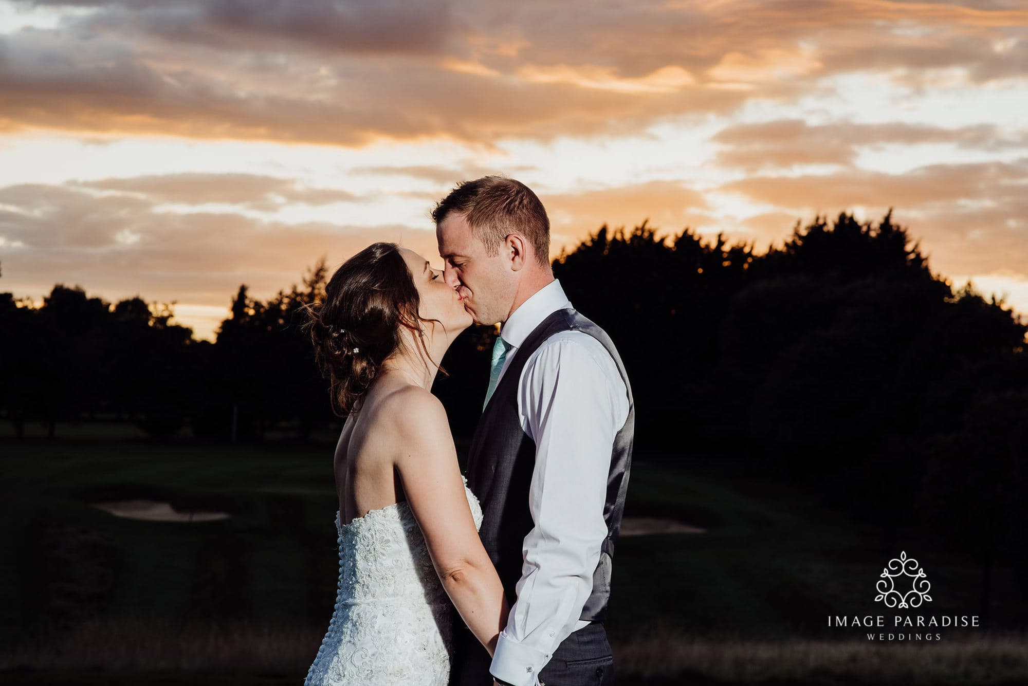 Cotswolds Hotel & Spa wedding photography | Chipping Norton photographer 42 sunset kiss at the Cotswolds hotel and spa wedding photography